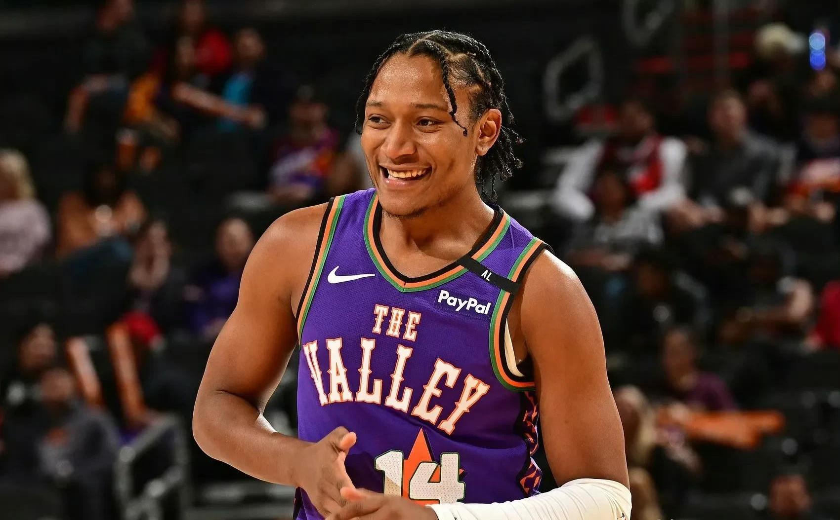 爱游戏-关于里程碑夜！洛杉矶快船更衣室发声，德甲赛后刷纪录，质疑声仍在，赛程密集仍需轮换的信息