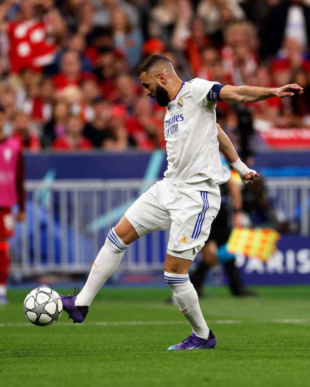 爱游戏-皇家马德里赛前止住颓势，志在欧冠名次提升，悬念犹存，心理建设被强调的简单介绍